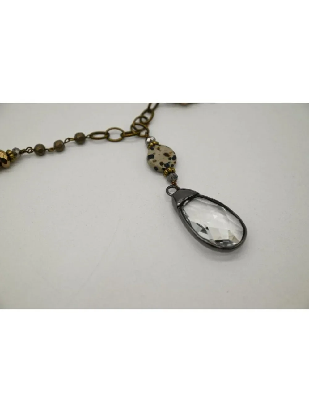 NWT Dylan Jewelry Cali Necklace Natural Stone Crystal Pendant Coastal Chic
